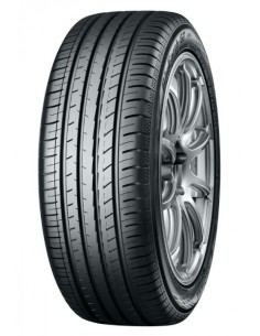 Yokohama BLUEARTH GT 235/45 R17 97W