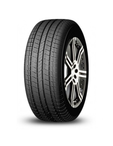 FIREMAX FM518 215/60 R17 96V