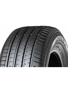 YOKOHAMA ADVAN V61 225/55 R19 99V