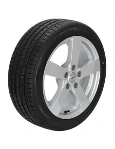 Nexen N' FERA SU1 215/55 R17 98W